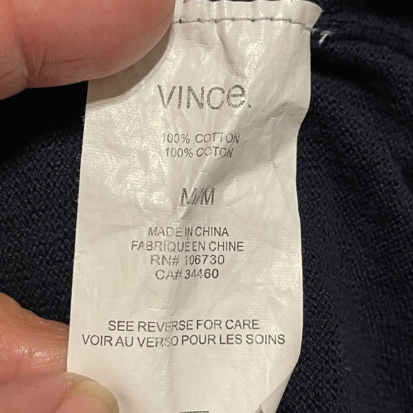 Vince Navy Lightweight Long Sleeve Pullover Sweater Size Medium - Picture 7 of 9